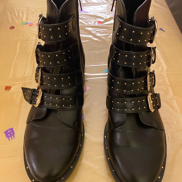 Beautiful boots black color size 7.5 - Picture 6 of 7
